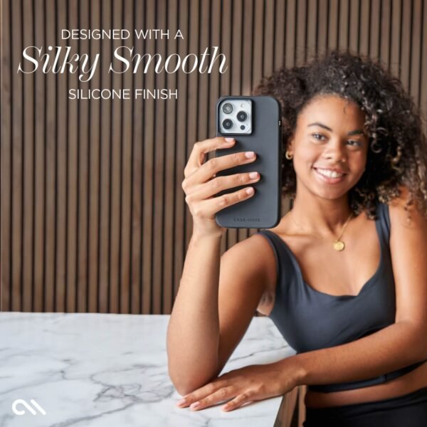 Silicone Black MagSafe - iPhone 15 Pro