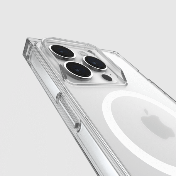 cmi_Poodle_CaseMate_Blox_Clear_CM051854_Angle8.png Clear BLOX MagSafe - iPhone 15 Pro