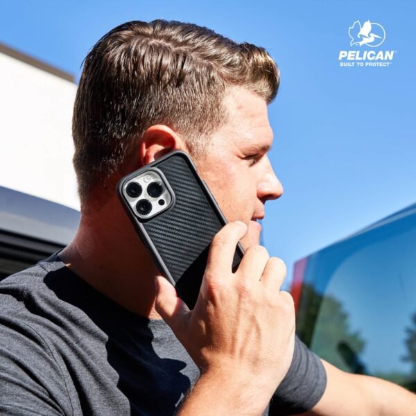 Pelican Protector Carbon MagSafe - iPhone 15 Pro